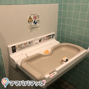 ダイイチ　メムロ店のオムツ替え台情報 画像1