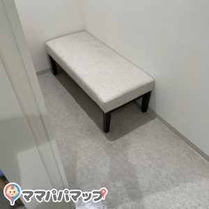 授乳室内部
