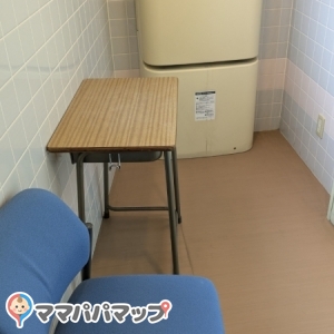 安芸府中生涯学習センターくすのきプラザ(1F)の授乳室・オムツ替え台情報 画像1
