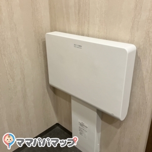 SWITCH STAND AKABANEのオムツ替え台情報 画像1