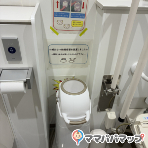 パピオスあかし(5F)の授乳室・おむつ替え台の写真(1枚目)