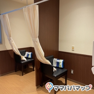 福島スバル自動車(株) 本社・郡山店の授乳室・おむつ替え台の写真(3枚目)