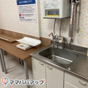 アクロスモール春日(2F)の授乳室・オムツ替え台情報 画像5