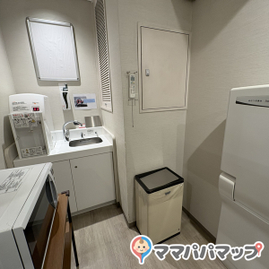 羽田空港第１ターミナル南ウィング(2F)の授乳室・オムツ替え台情報 画像2