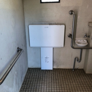 金山公園のオムツ替え台情報 画像1