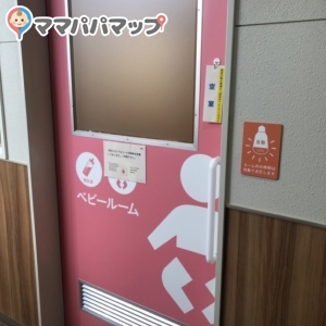 カインズホーム前橋川曲店(1F)の授乳室・おむつ替え台の写真(2枚目)