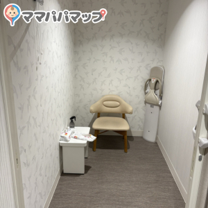 大丸梅田(7階)の授乳室・オムツ替え台情報 画像3