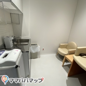 志木市役所(1F)の授乳室・オムツ替え台情報 画像2
