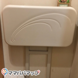 ダイハツ　水戸本店のオムツ替え台情報 画像4
