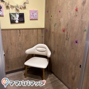 カインズホーム小島田店 みんなのトイレ(1F)のオムツ替え台情報 画像5