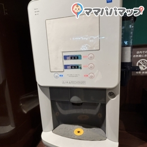 ヤオコー 小平回田店(1F)のオムツ替え台情報 画像5