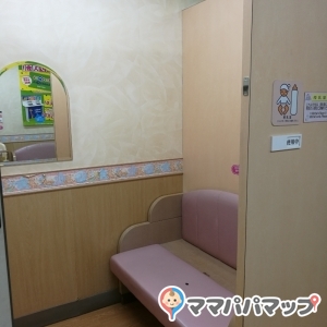 トイザらス  野田店(2F)の授乳室・おむつ替え台の写真(8枚目)