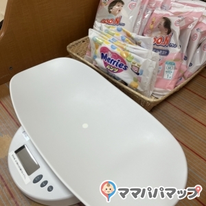 5/31に行きました<span class="emoji emoji1f476"></span>授乳室3つあってどこも広くて、平日はガラガラです。ゆっくりできます。この前までなかったんですが、今日行ったらオムツのサンプルもありました<span class="emoji emoji1f60a"></span>パンツのMとLです<span class="emoji emoji2728"></span>