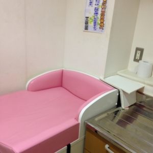府中市 郷土の森観光物産館(1F)の授乳室・オムツ替え台情報 画像4
