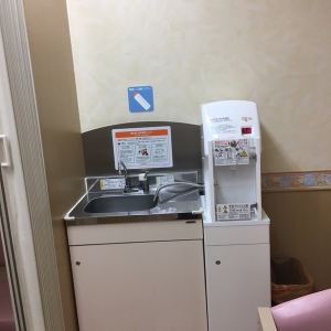 トイザらス  西春日井店(1F)の授乳室・オムツ替え台情報 画像2