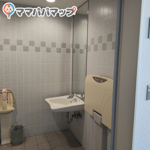 1階・2階おむつ交換台