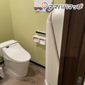 車検の速太郎R13号山形南店のオムツ替え台情報 画像2