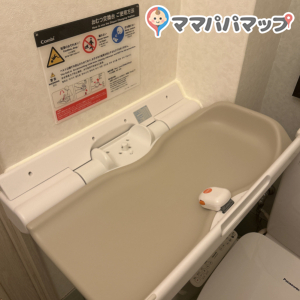 フレンチトースト専門店Cafe Fateの授乳室・おむつ替え台の写真(1枚目)