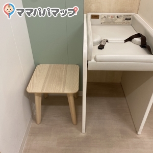 イケア（IKEA）新三郷(2F)の授乳室・オムツ替え台情報 画像6