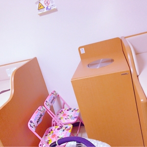 オムツ替えベッドは2台