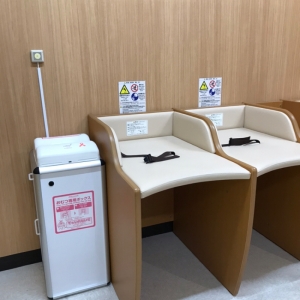 メガドンキホーテ豊橋店(2F)の授乳室・おむつ替え台の写真(3枚目)