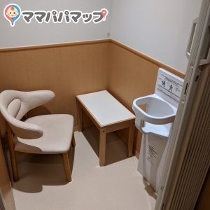 福岡空港国内線(1F)の授乳室・オムツ替え台情報 画像1