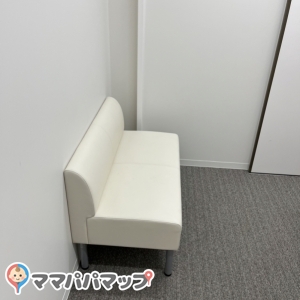 神戸市中央区役所(5階 ベビーケアルーム)の授乳室・オムツ替え台情報 画像5