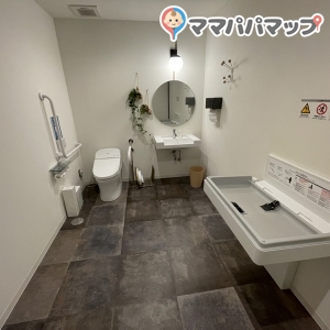 ホームシックスタイルショップ水戸店のオムツ替え台情報 画像1