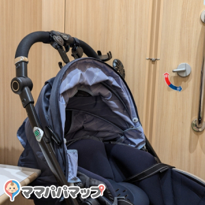 ベビーカーもなんとか入ります