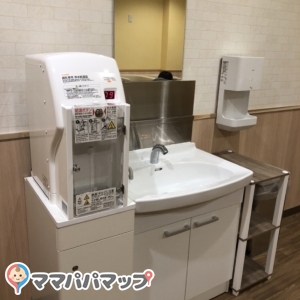 カインズ紀伊川辺店(1F)の授乳室・オムツ替え台情報 画像6