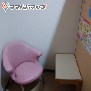ふれあいセンター(1F)の授乳室・オムツ替え台情報 画像1