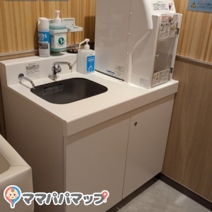 イオンスタイル赤羽(2F)の授乳室・オムツ替え台情報 画像2