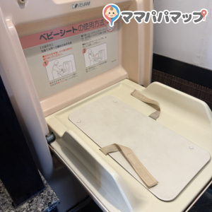 そば茶屋吹上庵平川店のオムツ替え台情報 画像1