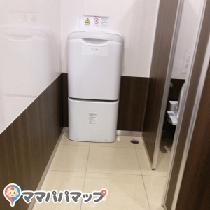 コープ葛飾白鳥店(2F)の授乳室・オムツ替え台情報 画像4