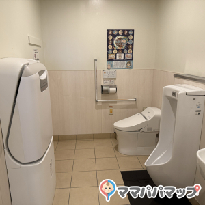旬楽膳(滝ノ水店)のオムツ替え台情報 画像2