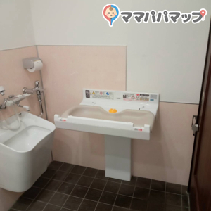 スエヒロ館 花見川店のオムツ替え台情報 画像2