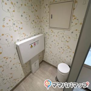 バル 小山駅ビル(3F)の授乳室・オムツ替え台情報 画像2
