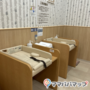 ザ・ダイソーゆめタウン八代店(2F)の授乳室・オムツ替え台情報 画像2
