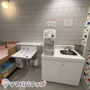 木更津市役所 朝日庁舎(1F)の授乳室・オムツ替え台情報 画像1