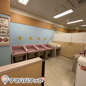 イオンスタイル品川シーサイド店(2F)の授乳室・オムツ替え台情報 画像8