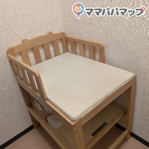 江戸前回転鮨 弥一 紀ノ川店(1F)の授乳室・オムツ替え台情報 画像2