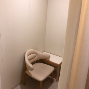 授乳室は１つですが、大型ベビーカーも一緒に入ることができます♡