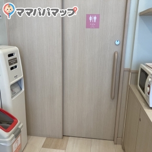 アルパーク(3F)の授乳室・オムツ替え台情報 画像4