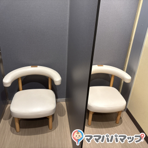 JR東日本 有楽町駅多目的トイレ(中央口改札内)(1F)の授乳室・オムツ替え台情報 画像5