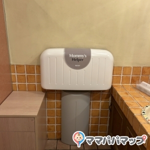 ファミリーガーデン(1F)の授乳室・オムツ替え台情報 画像7