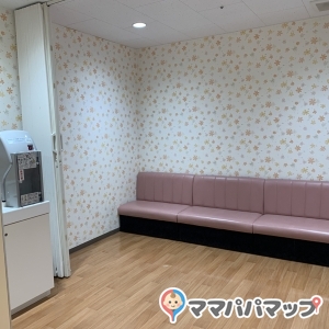 ホームズ宮原店(1F)の授乳室・オムツ替え台情報 画像4