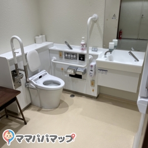 世田谷区 池之上青少年交流センター(2F)のオムツ替え台情報 画像3