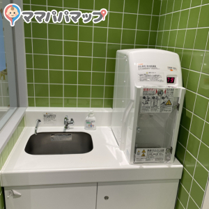 アトレ亀戸(5F)の授乳室・おむつ替え台の写真(3枚目)