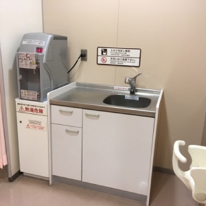 給湯器、冷まし用冷水