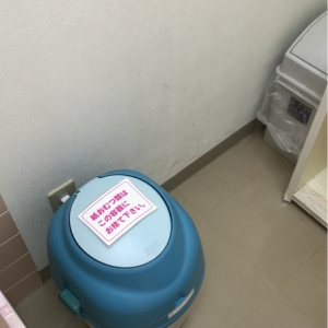 西松屋 松江春日店の授乳室・おむつ替え台の写真(4枚目)